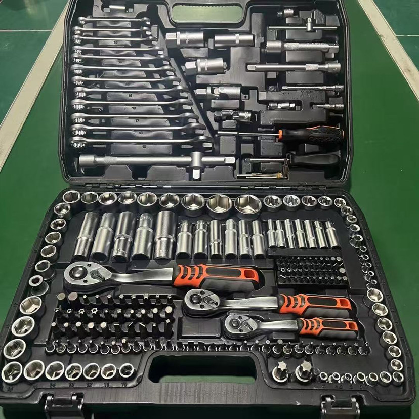 Набор инструментов для авторем – обзор и цена Power Tools Set